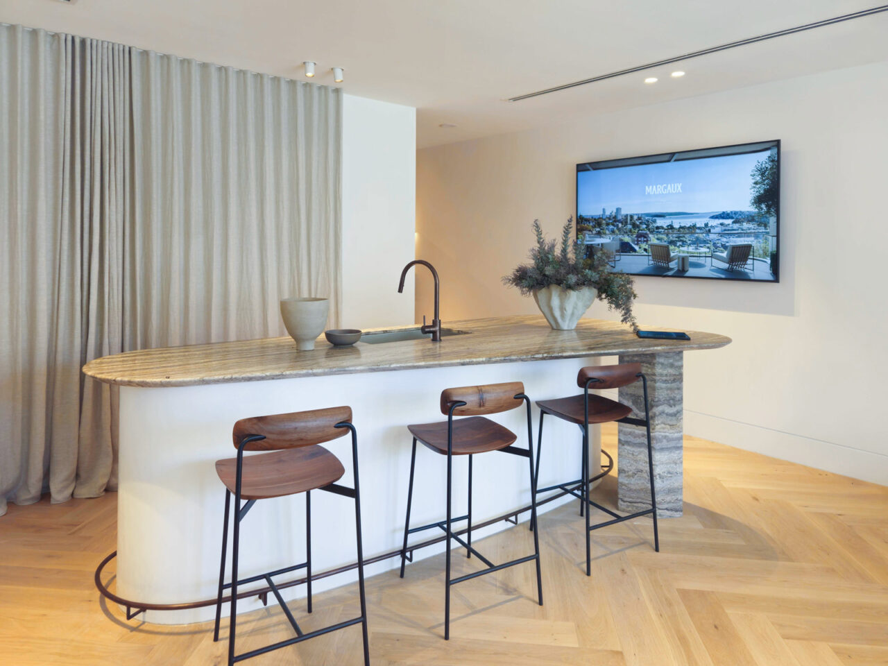 Margaux Edgecliff